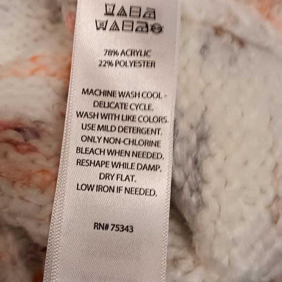 JESSICA SIMPSON WOMEN'S SIZE MEDIUM MULTI PASTEL COLORED TURTLE NECK SWEATER. - Picture 3 of 9